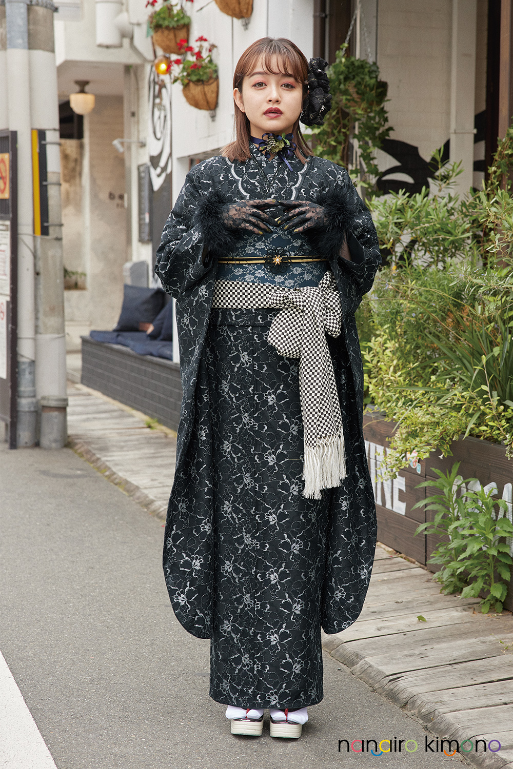 総絞り 黒地 金彩 金駒刺繍 鶴 梅 振袖 銀×黒桜袋帯 フルセット