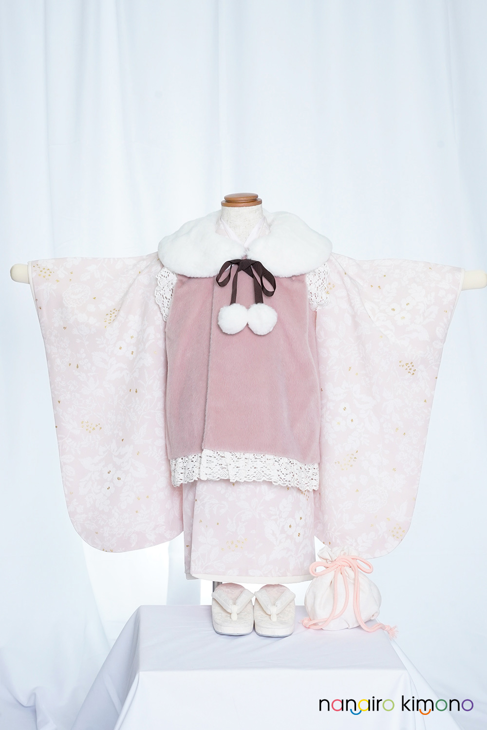 3歳女児・着物被布セットレンタル｜白ピンク小花柄 G3-着物S 001